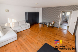 Nieruchomości Zielona Góra - Mieszkanie 2 pokoje na pierwszym piętrze!!